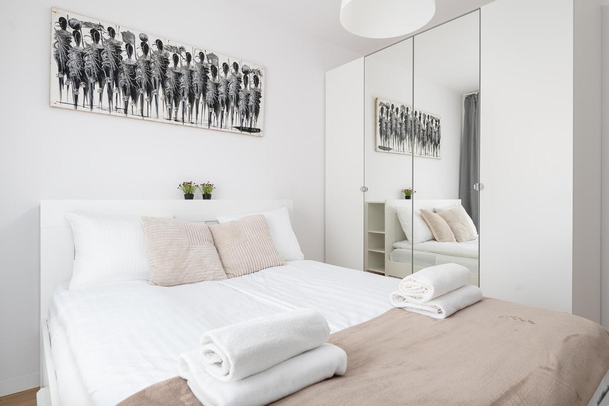 Rentplanet - Apartament Sierakowskiego ワルシャワ エクステリア 写真